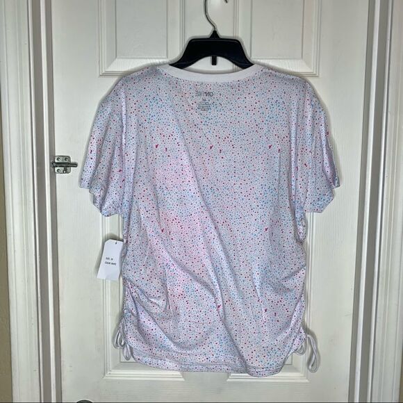 On Fire Lips Splatter Paint Ruched Side Tee Size 3X - Picture 10 of 10